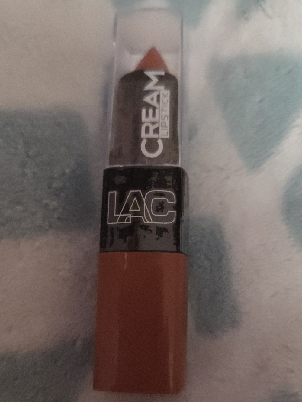 Cream Lipstick — 478 LATTE Shade NWOT